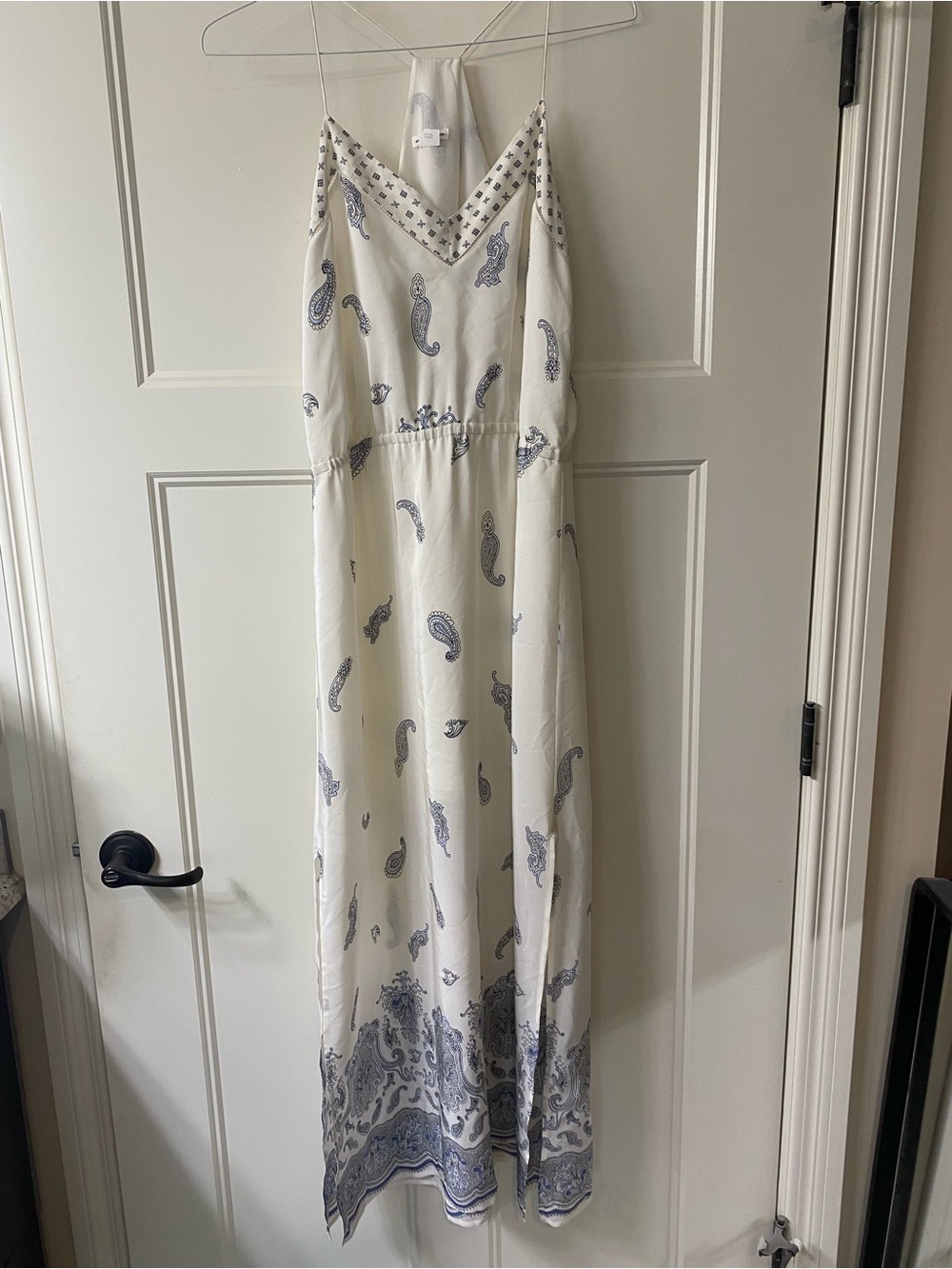 Club Monaco Silk White Paisley Maxi Dress with Blue Print